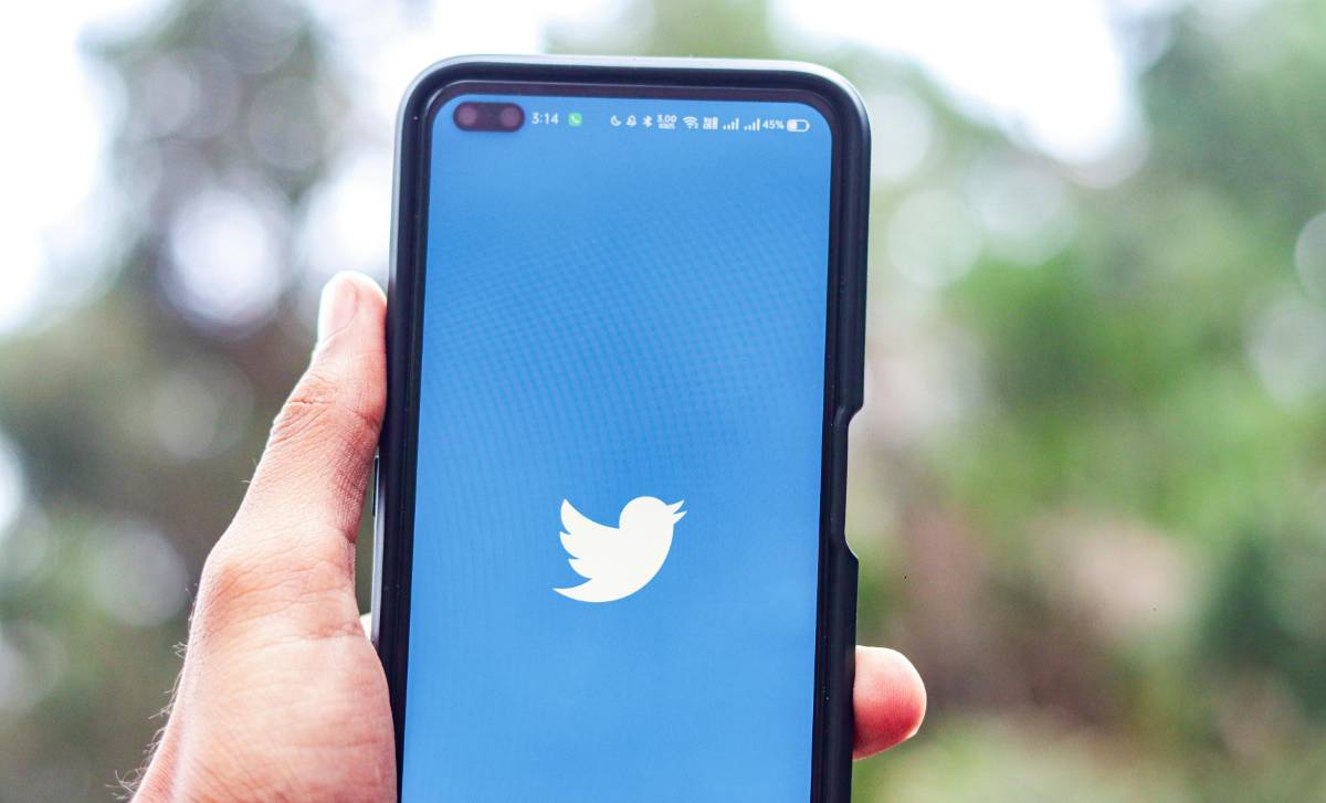 Why Is Social Media Shaping Public Opinion Faster Than Ever?
